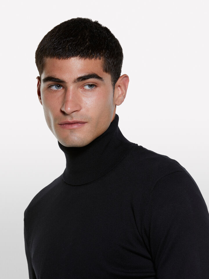 Pull noir à col montant - pulls col montant pour homme - Noir | Sisley image number 4